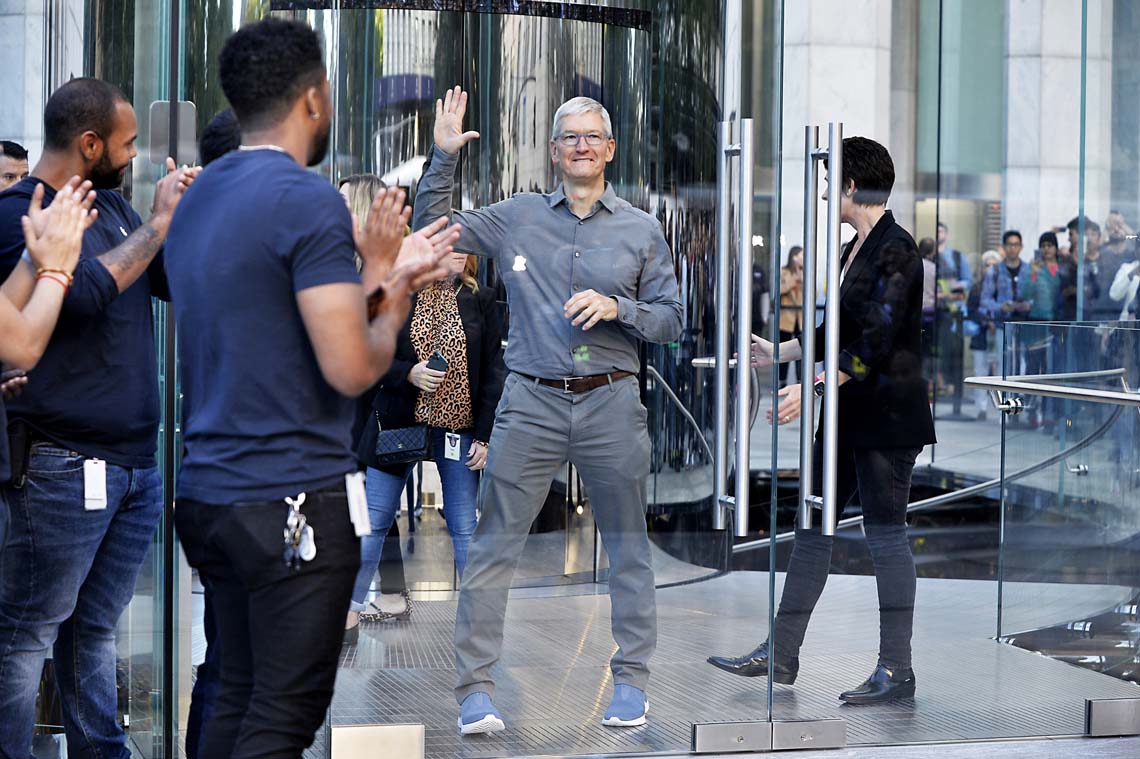 092019appleopening10MATT