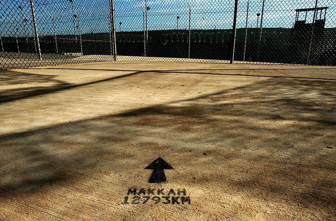 07GITMO.JPG